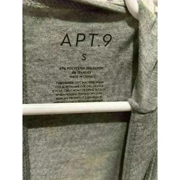 Gray Graphic Print Tank Top “Fireworks & Freedom” Small - Picture 2 of 3